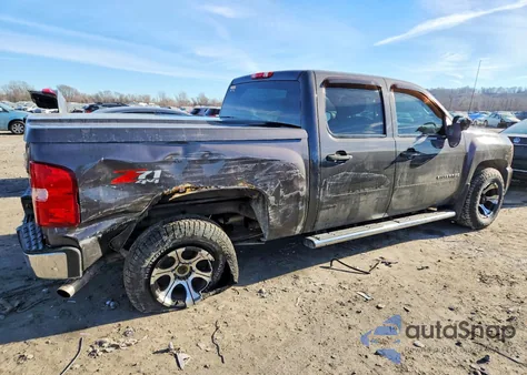 2011 Chevrolet Silverado K1500 Lt z USA, uszkodzony, nr VIN 3GCPKSE30BG153581